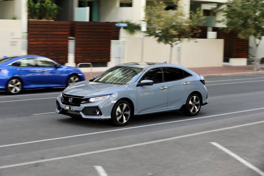  Honda Civic RS Hatchback 2017 года  (AU) (фото 35 из 47)